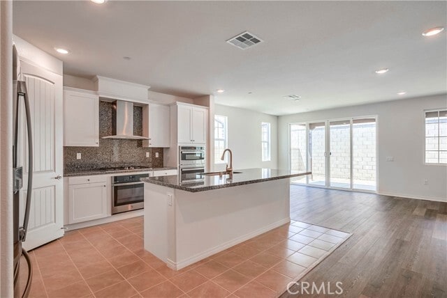 Building Photo - 4029 E Perdido Privado