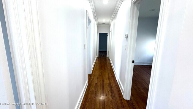 Building Photo - 16 McKinstry Pl