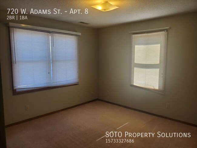 Building Photo - 720 W Adams St