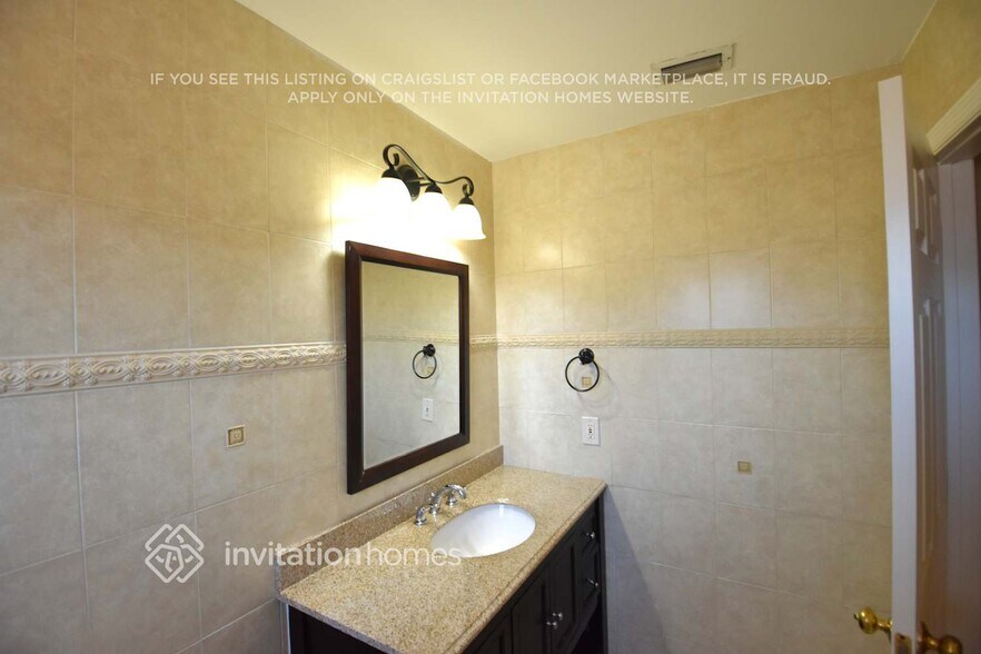 Building Photo - 150 Via Firenza Way