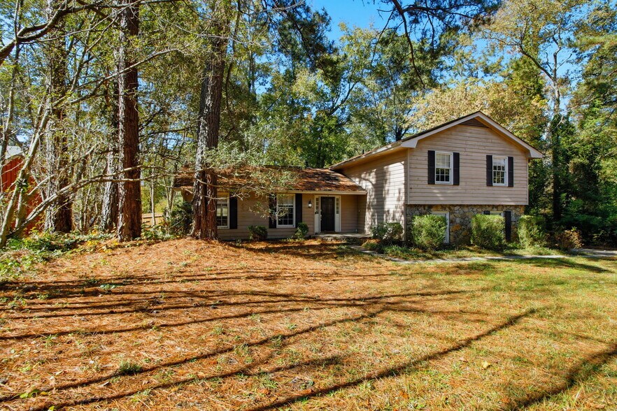 Building Photo - 1805 Highpoint Rd