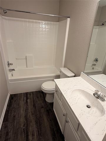 Building Photo - 6400 Fern Meadow Dr