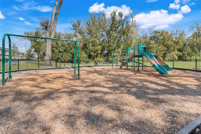 Building Photo - 3270 Water Sprite St