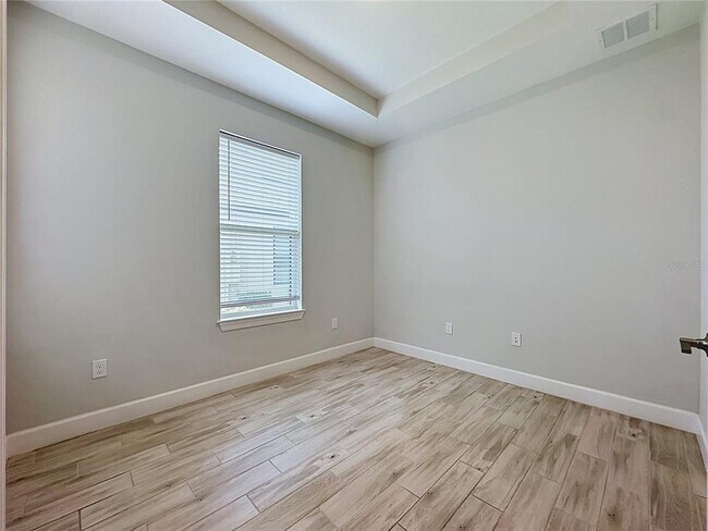 Building Photo - 1057 Umbria Dr