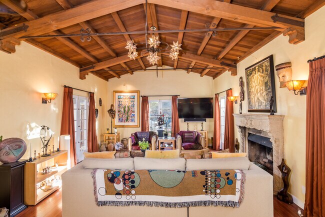 Building Photo - 6335 Warner Dr