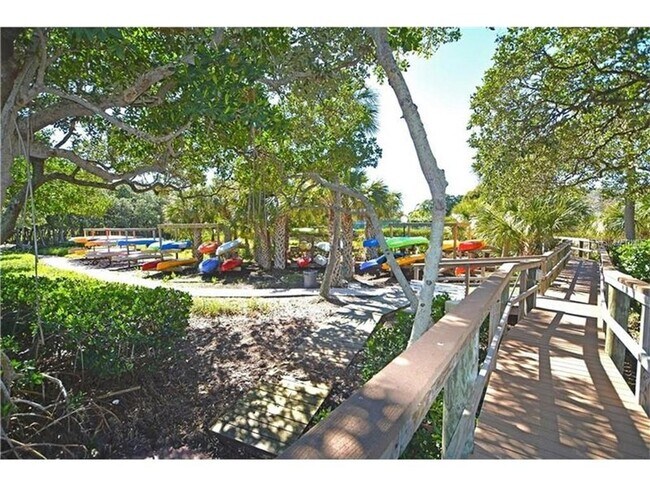 Building Photo - 830 Bayport Way