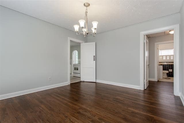 Building Photo - 5705 Ross Ave