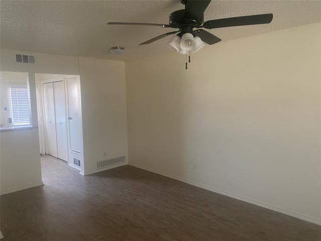 Building Photo - 2809 Wimbledon Ct