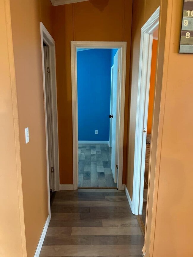 Building Photo - 732 Paradise Island Dr