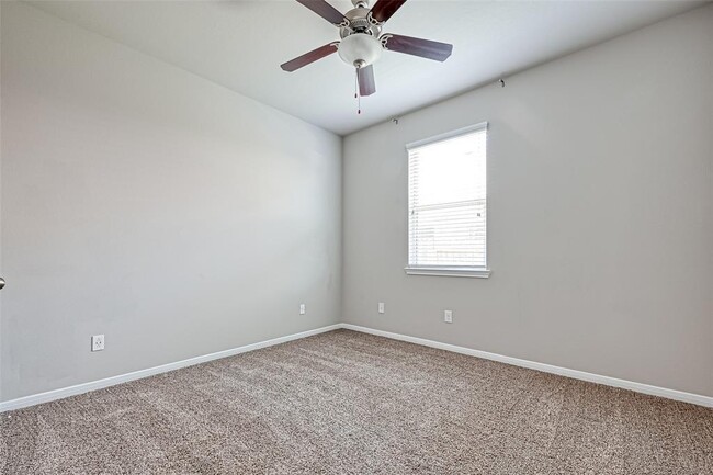Building Photo - 3230 Voyager Ln