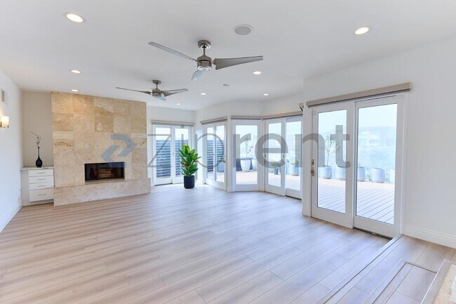 Building Photo - 227 Milford Dr