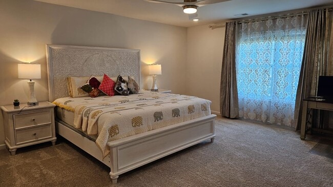 Building Photo - 1657 Pendula Ln