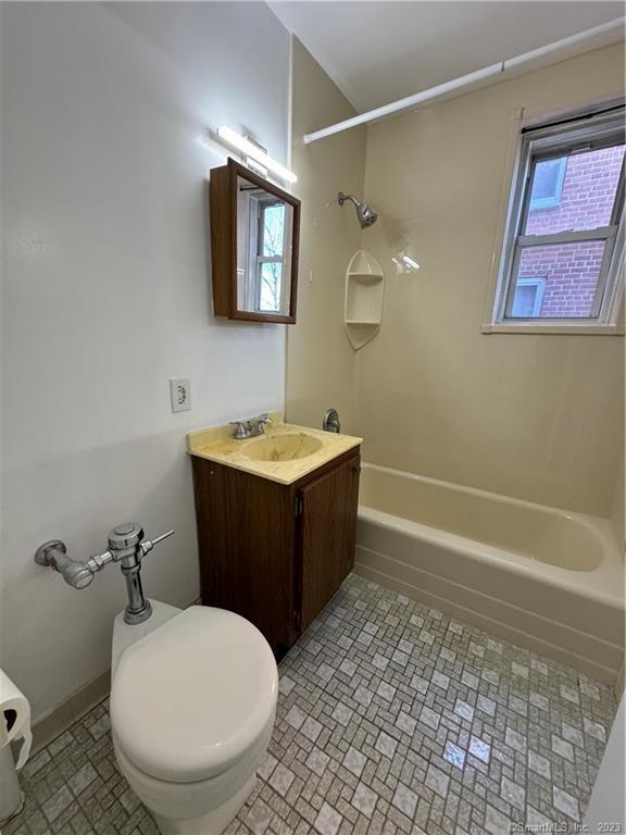 Building Photo - 50 Fairview Ave