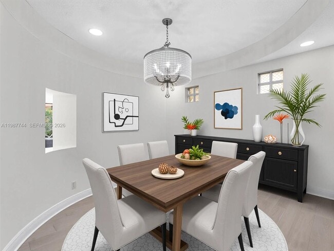 Building Photo - 11407 Lakeview Dr