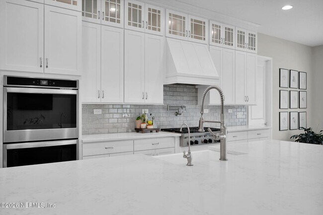 Building Photo - 247 Huguenot Ln