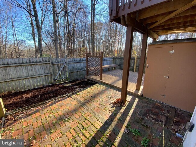 Building Photo - 9400 Candleberry Ct