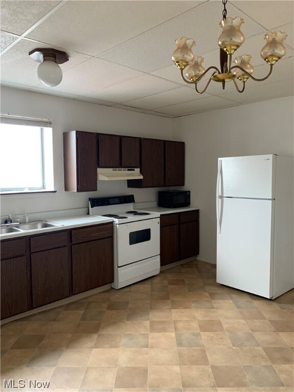 Building Photo - 575 Harding Rd