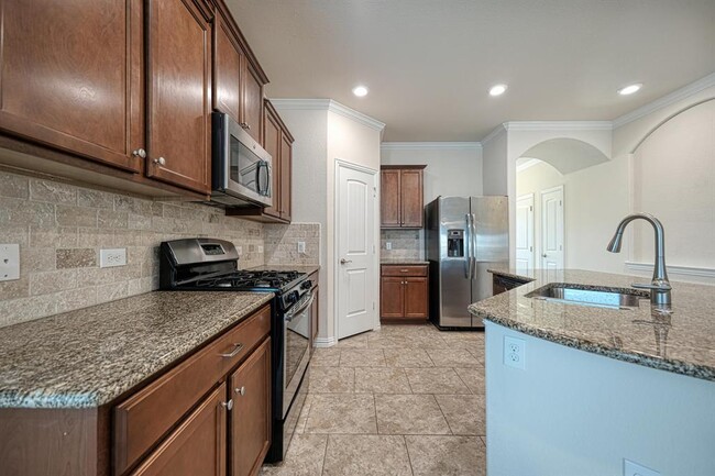 Building Photo - 10500 Crescendo Ln