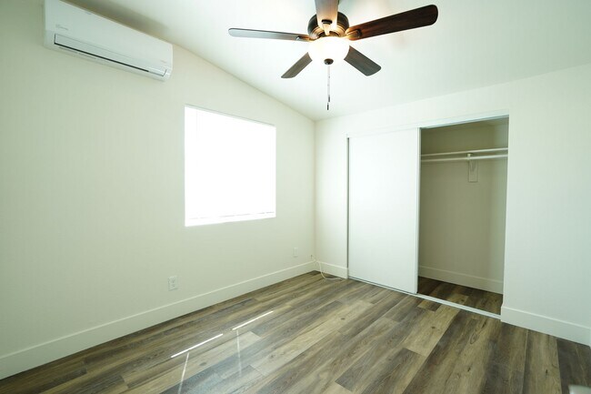 Building Photo - 241 E Etiwanda Ave