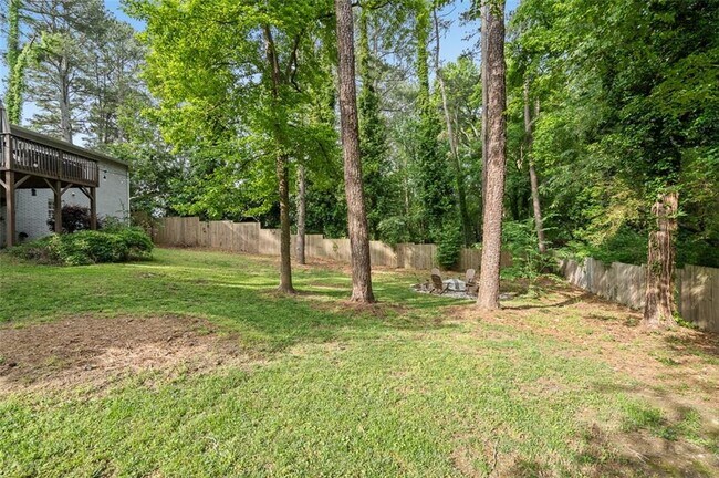 Building Photo - 3334 Romelie Dr