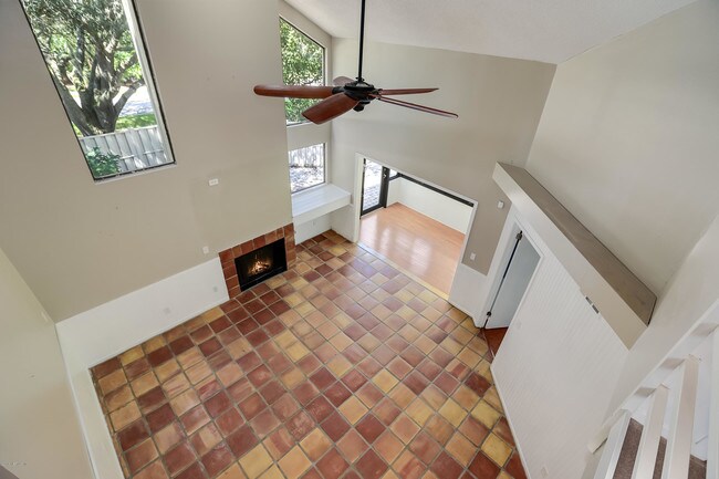 Building Photo - 1 Turtleback Trail