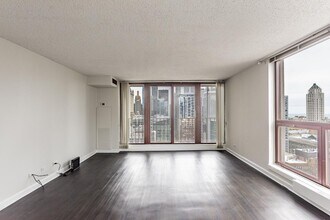 Building Photo - 1 bedroom in Chicago IL 60601