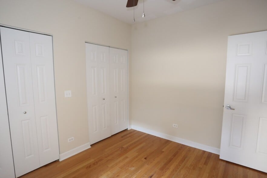Building Photo - 3243 N Clifton Ave