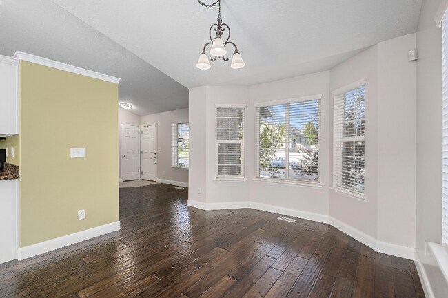 Building Photo - 8259 6555 W