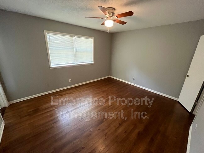 Building Photo - 5254 Haleville Rd