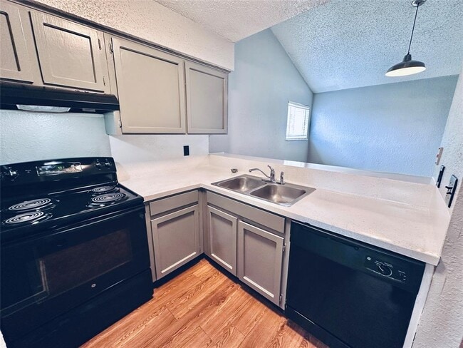 Building Photo - 3702 S 2nd St