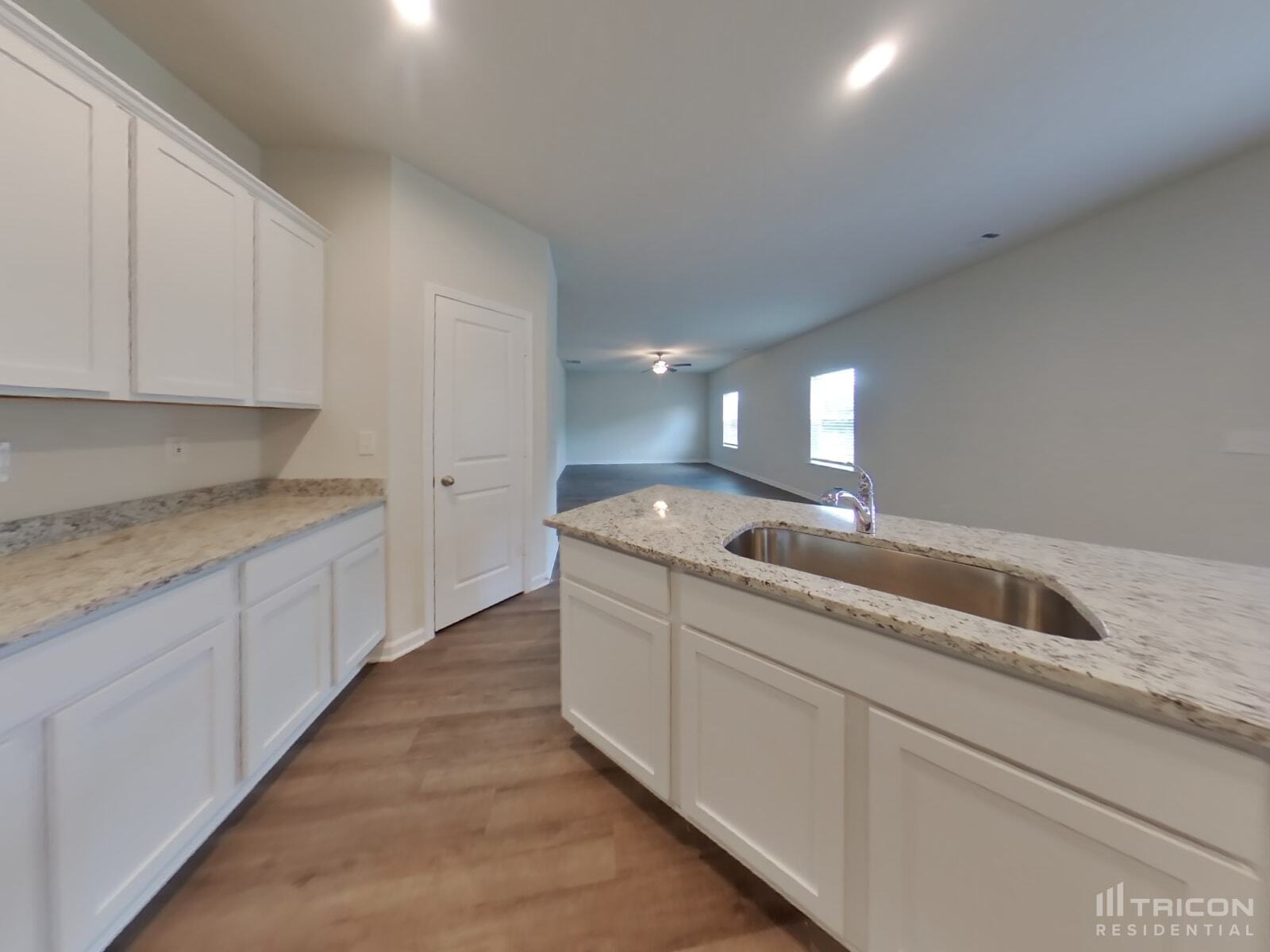 Building Photo - 1322 Deutz Dr