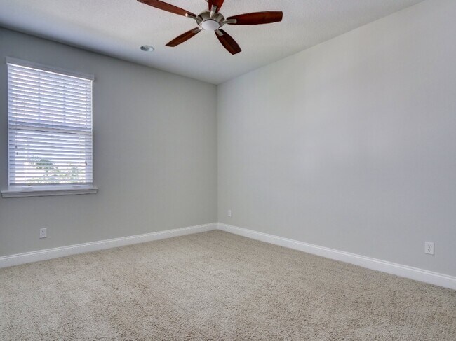 Building Photo - 9077 Neher St