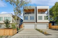 Building Photo - 2333 Vagas St