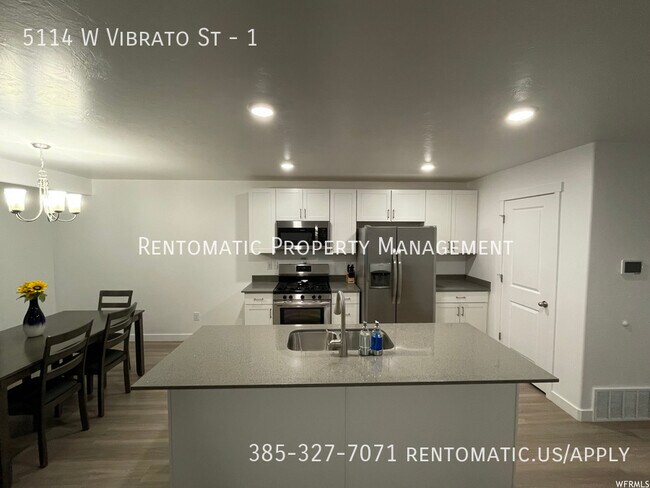 Building Photo - 5114 W Vibrato St