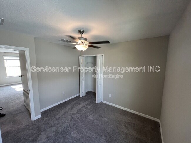 Building Photo - 12032 MIracle Mile Dr