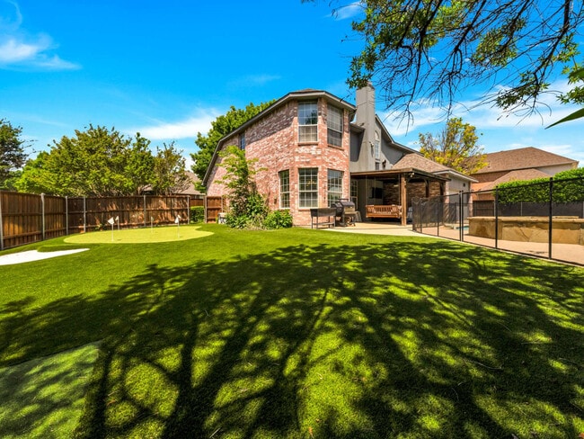 Building Photo - 3209 Normandy Dr