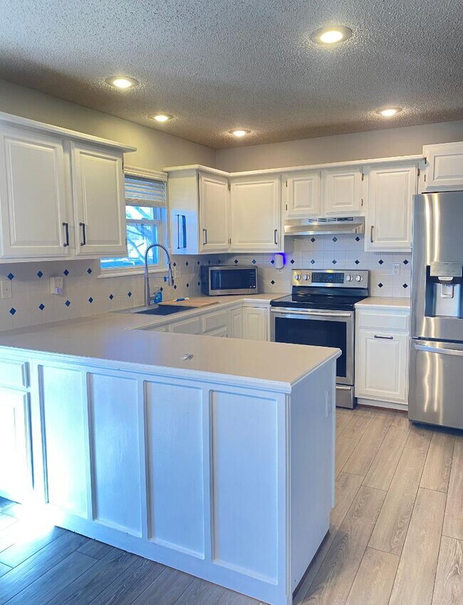 Building Photo - 4811 E Willow Point Ct