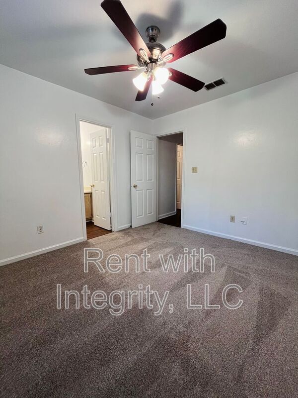 Building Photo - 1285 Rumba Ln