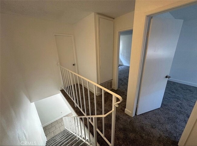 Building Photo - 1501 E Fairfield Ct