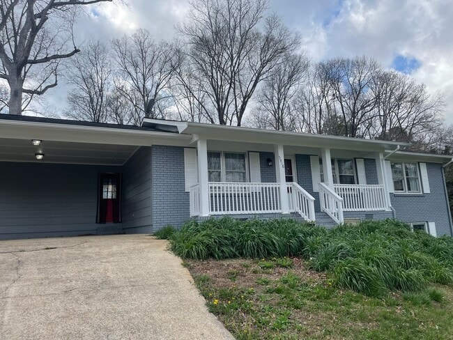 Building Photo - 5918 Medders St