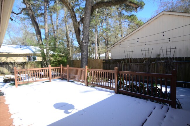 Building Photo - 76 S Wavy Oak Cir