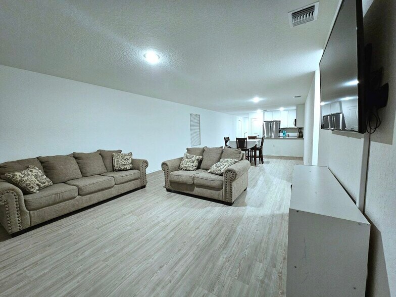 Living Room Furnished - 11814 Fading Way