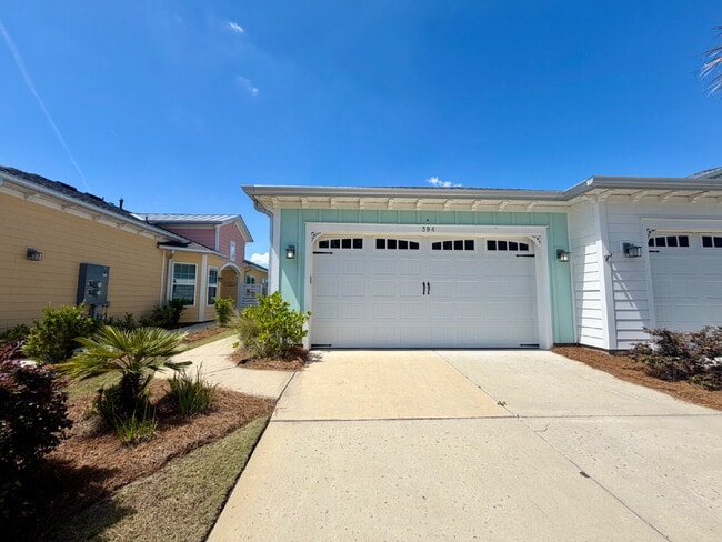Building Photo - Beautiful Designed Two Bedroom Home in Margaritaville