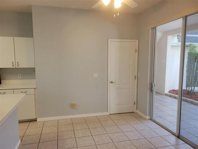 Building Photo - 4009 Hammersmith Dr