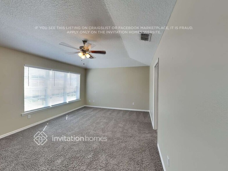 Building Photo - 900 Beresford Way