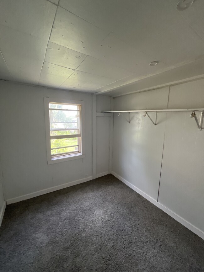Building Photo - 507 Fir St