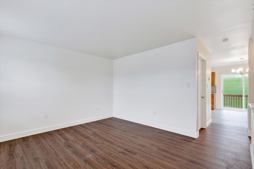 Building Photo - 1112 Hearthridge Ln