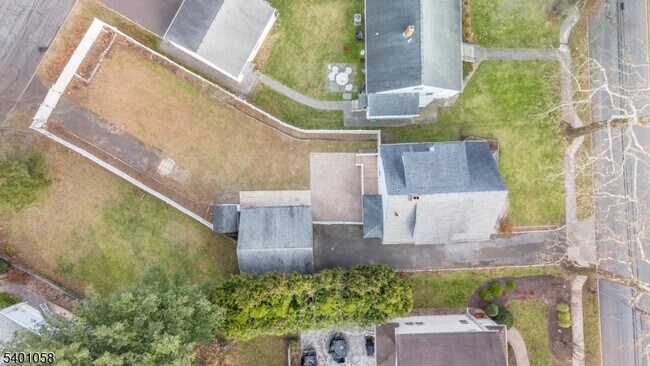 Building Photo - 71 Broad St