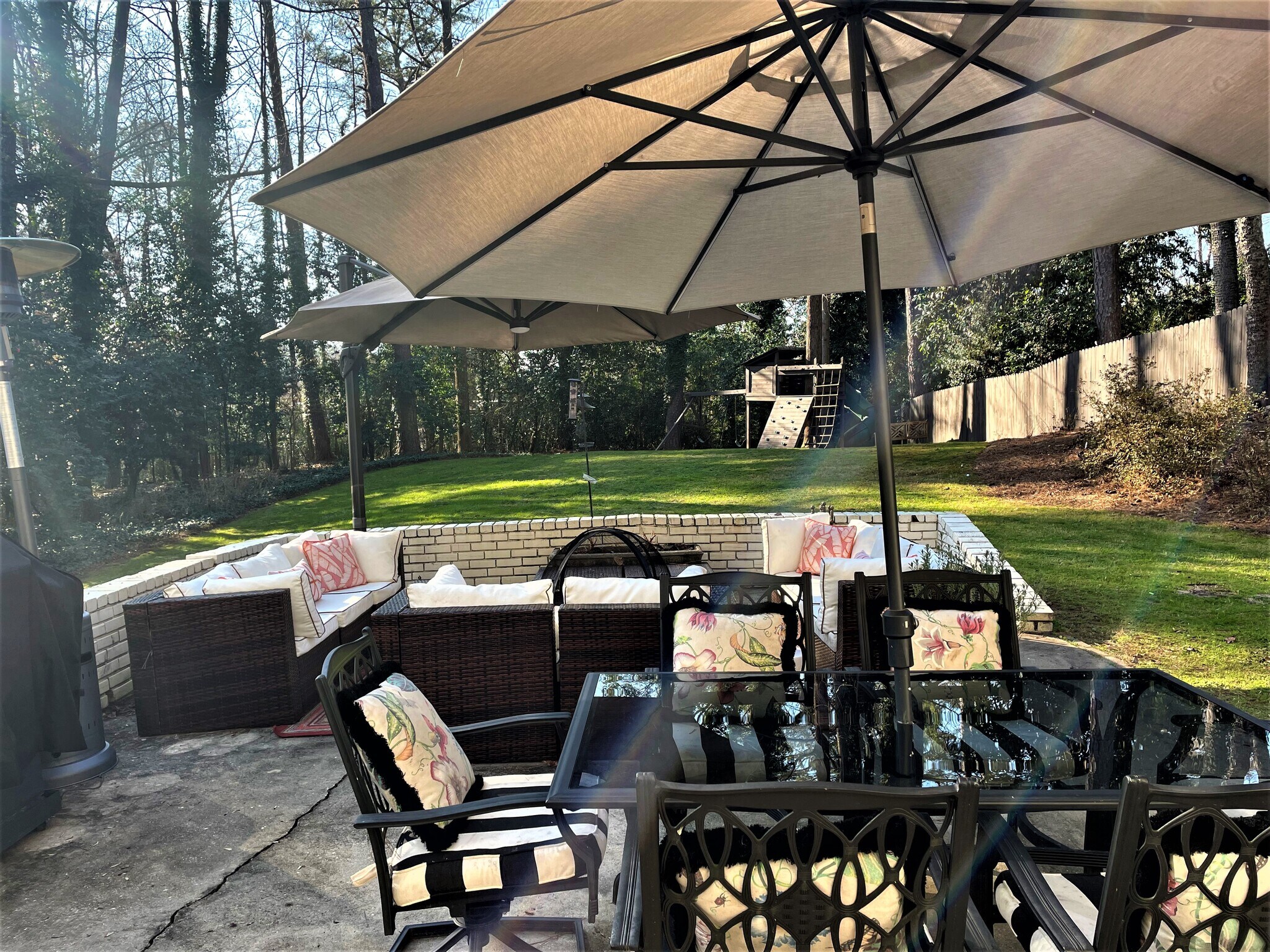 Building Photo - 4044 Emma Ln NE