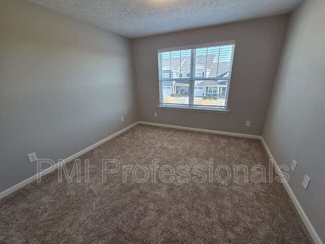 Building Photo - 1709 Calypso Dr